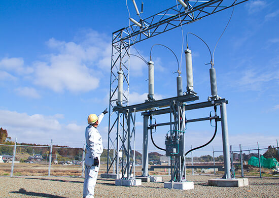 写真：連系変電所巡視